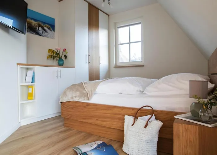 Luxushaus Bodden Mit Sauna Casa de Férias *