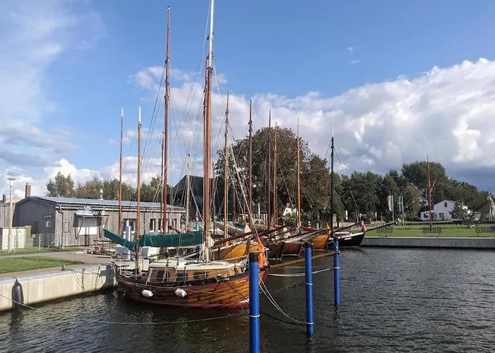 Luxushaus Bodden Mit Sauna * Fuhlendorf (Mecklenburg-Vorpommern)